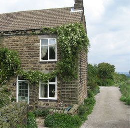 Foxglove Cottage in Derbyshire
